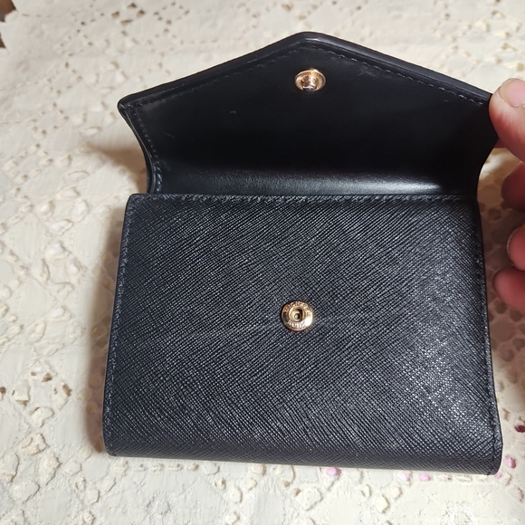 Michael Kors Black Wallet - Picture 2 of 8